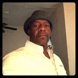 Meet your Posher, Gary